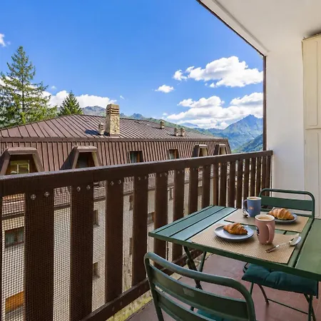 Hostdomus - Clotes 33 *